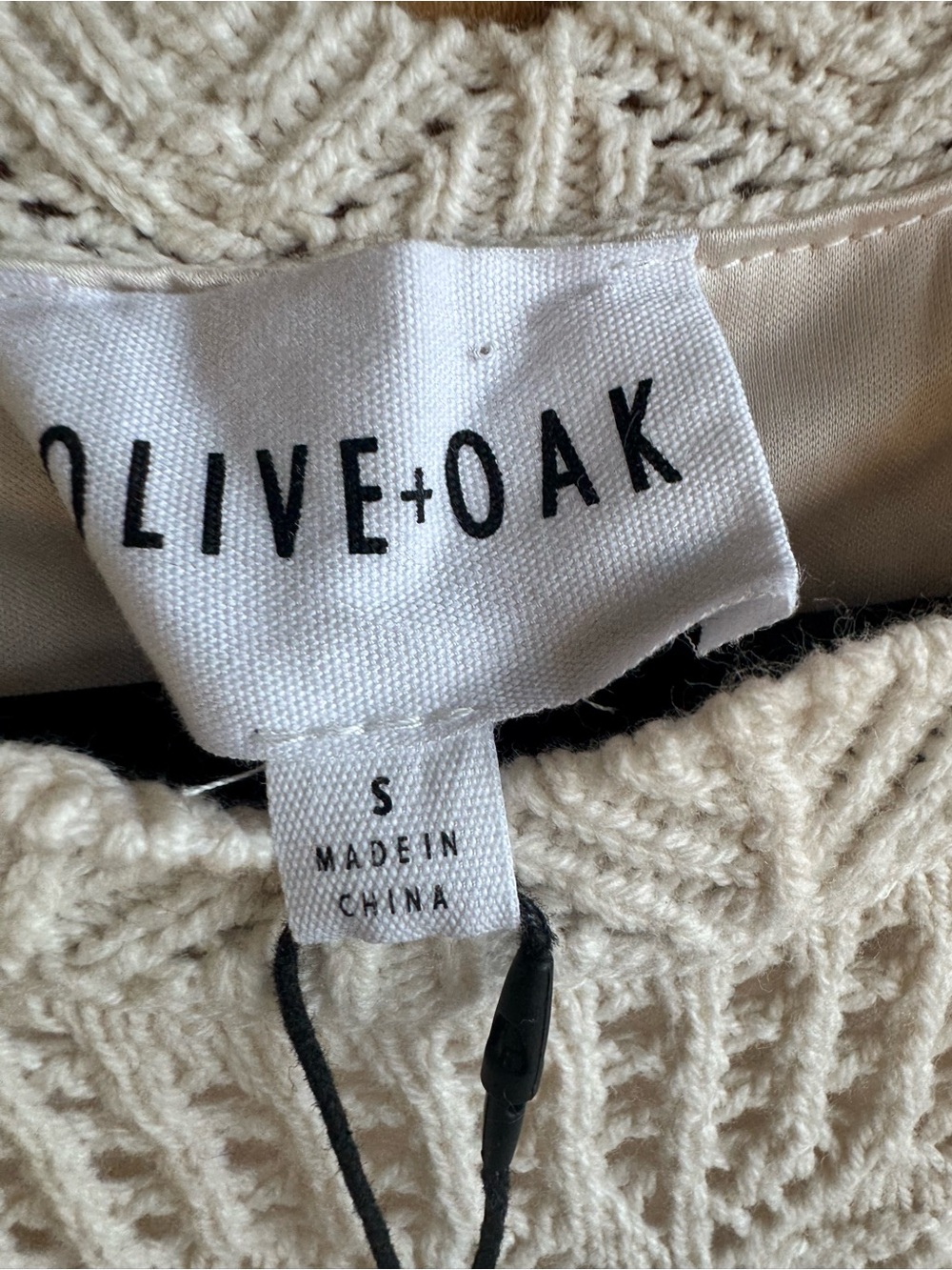 Olive + Oak Cream Crochet Knit Maxi Dress Sleeveless Boho Bodycon Size Small NWT - Picture 5 of 6